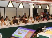 Bupati Hadir Acara HLM dan TP2DD Hotel Niagara Parapat.