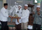 Upah-Upah Calhaj Kecamatan Kampung Rakyat