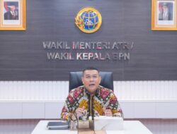 Buka Sosialisasi Kehumasan, Wamen Ossy Berpesan agar Strakom Bersifat Informatif, Edukatif, Partisipatif, dan Transformasional