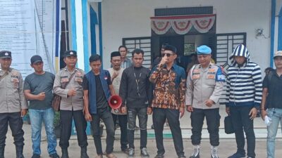 Mahasiswa dan Pemuda Gelar Aksi di Kantor Kades Sei Nahodaris, Tuntut Transparansi Anggaran hingga Dugaan Mafia Tanah