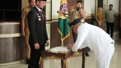 Bupati Fery Sahputra Lantik Tiga Camat Baru, Tegaskan Komitmen Bangun Labusel Maju dan Berdaya Saing