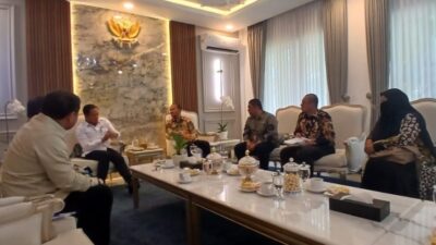 Wali Kota Tanjungbalai Bahas Solusi Pengelolaan Sampah Bersama Menteri Lingkungan Hidup.