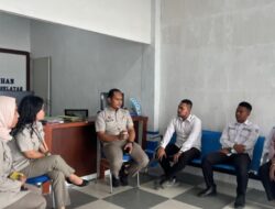 Tingkatkan Kualitas Pelayanan, Kantah Labusel Evaluasi dan Monitoring Petugas Loket