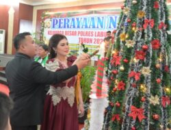 Natal Penuh Makna, Polres Labusel Teguhkan Semangat Pelayanan Humanis.