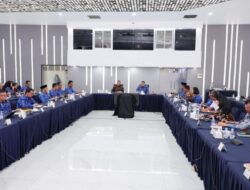 Kebut Penyelesaian Berkas Layanan Pertanahan Akhir Tahun, Menteri Nusron Instruksikan Jajaran Masuk di Akhir Pekan