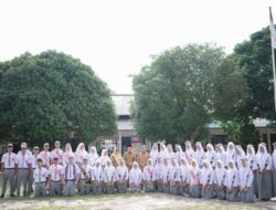 Awali 2026, Wabup Labusel Jadi Pembina Upacara di SMAN 1 Silangkitang