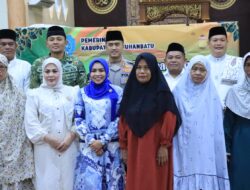 Bupati Maya Hasmita Serahkan Bantuan untuk Belasan Masjid dan Musholla.