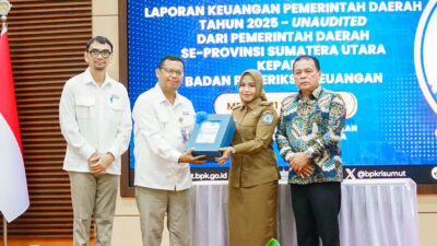 Bupati Labuhanbatu Serahkan LKPD 2025 ke BPK Sumut, Tegaskan Komitmen Transparansi.