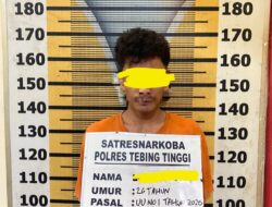 Digerebek di Kos-Kosan, Pemilik Sabu Tak Berkutik Saat Sat Resnarkoba Polres Tebing Tinggi Datang