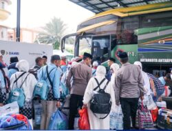 217 Jamaah Haji Labuhanbatu Tiba dengan Selamat, Bupati Maya Hasmita Sambut Penuh Haru dan Syukur.
