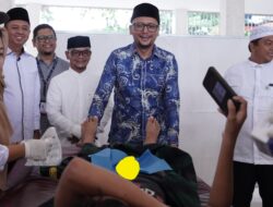 Pemkab–Baznas Labusel Ringankan Beban Warga, Khitan Massal Gratis Jadi Bukti Nyata Kepedulian untuk Masyarakat.