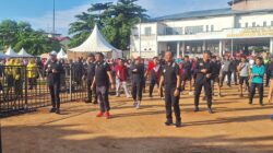 Bupati Fery Awali Semarak HJL ke-18 Labusel dengan Senam Sehat Bersama dan Aksi Sosial.