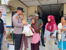 Polsek Torgamba Salurkan Bansos kepada Lima Lansia di Desa Torganda.