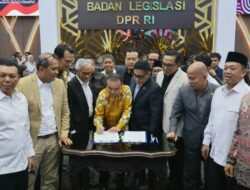 Pembahasan Tingkat I RUU Pengaturan Reforma Agraria Disepakati untuk Dilanjutkan ke Sidang Paripurna.